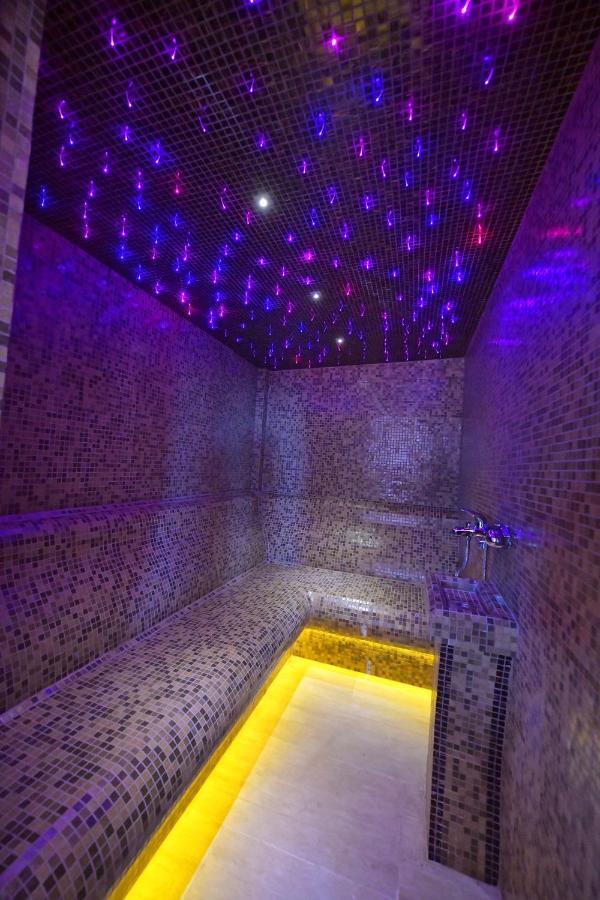 Garnet Hotel & Event Centar روما المظهر الخارجي الصورة