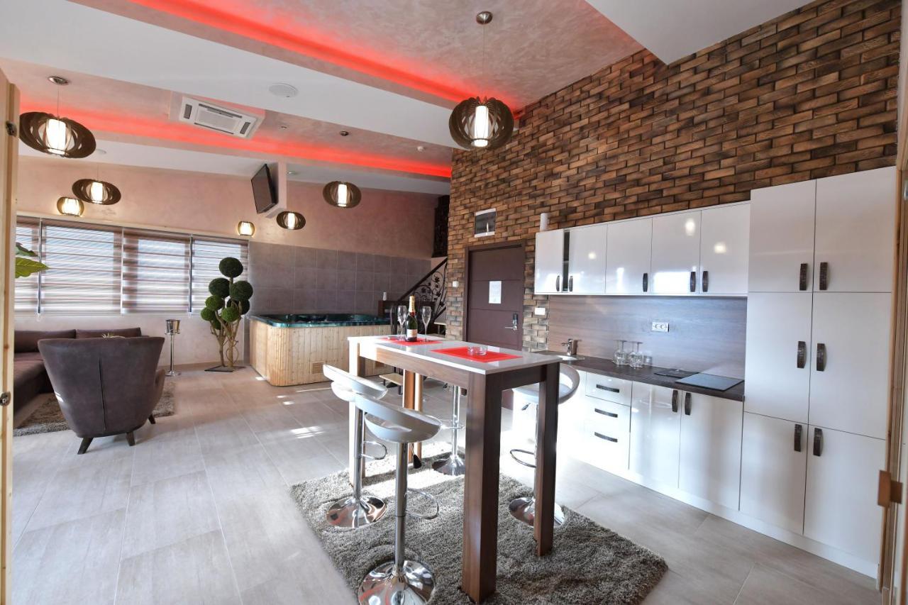 Garnet Hotel & Event Centar روما المظهر الخارجي الصورة