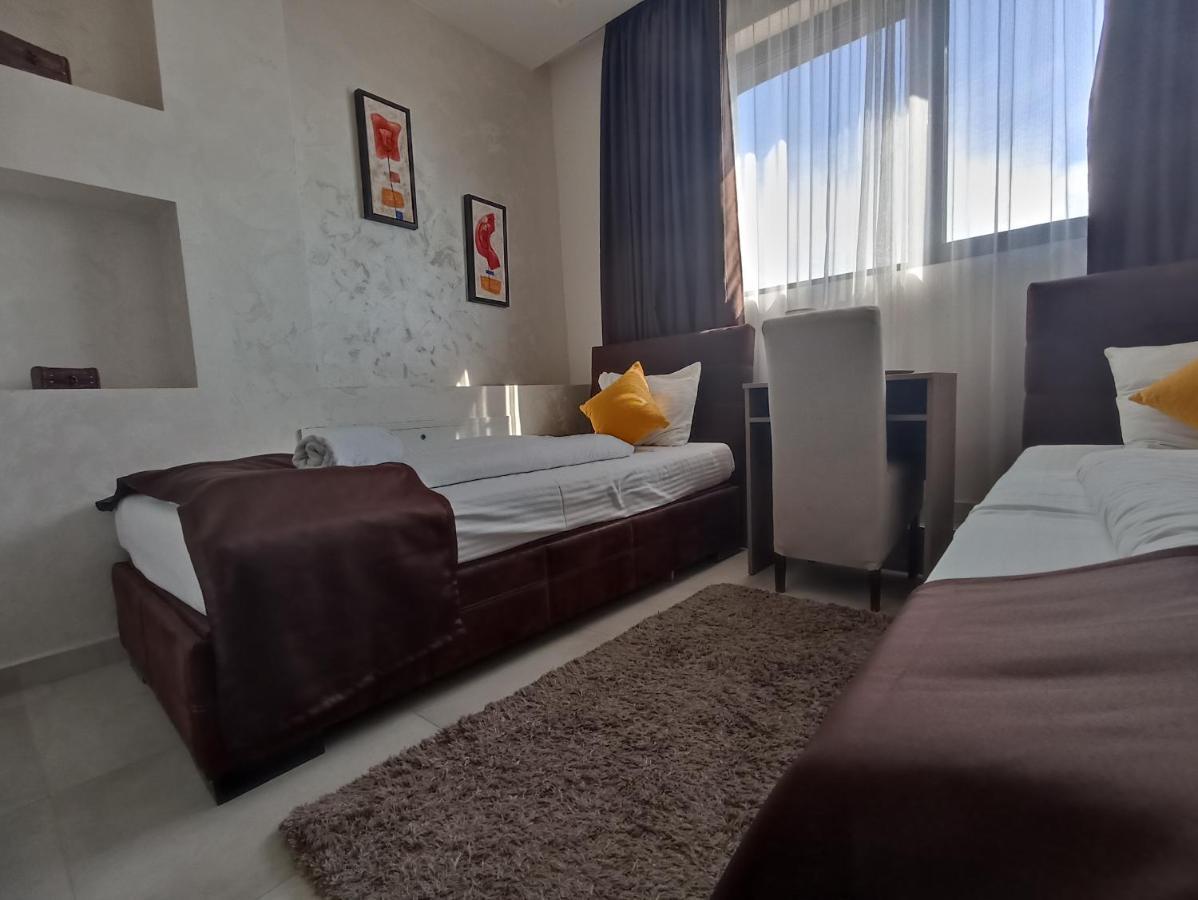 Garnet Hotel & Event Centar روما المظهر الخارجي الصورة