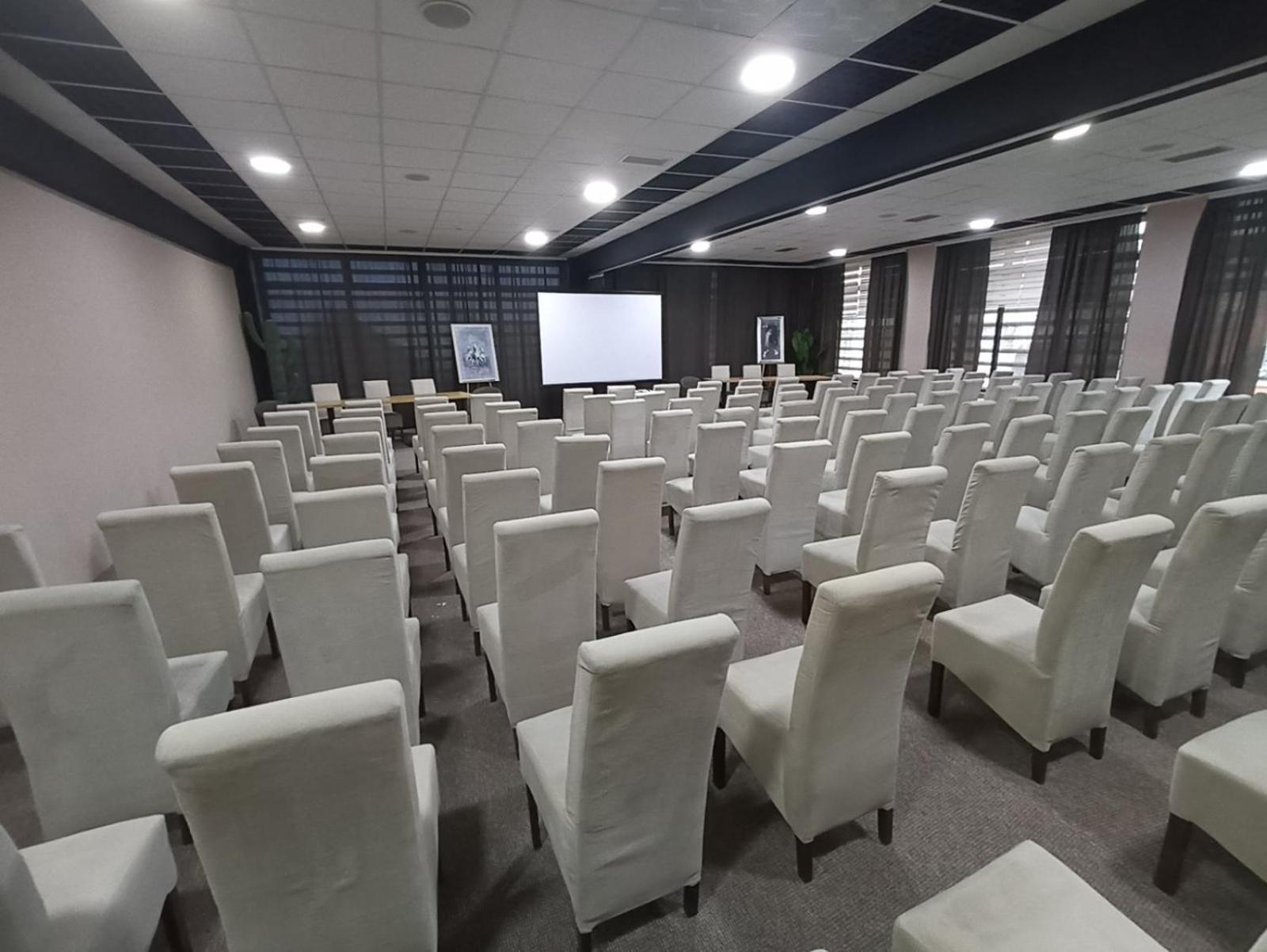 Garnet Hotel & Event Centar روما المظهر الخارجي الصورة