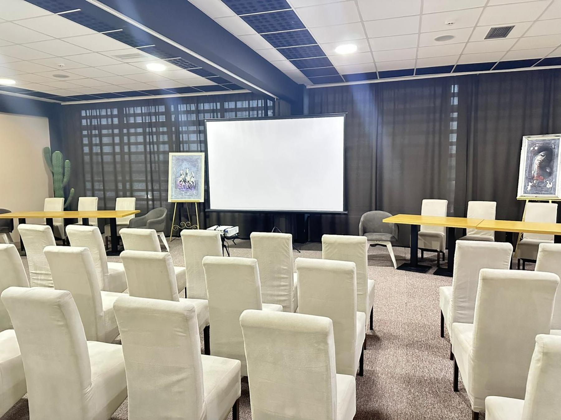 Garnet Hotel & Event Centar روما المظهر الخارجي الصورة