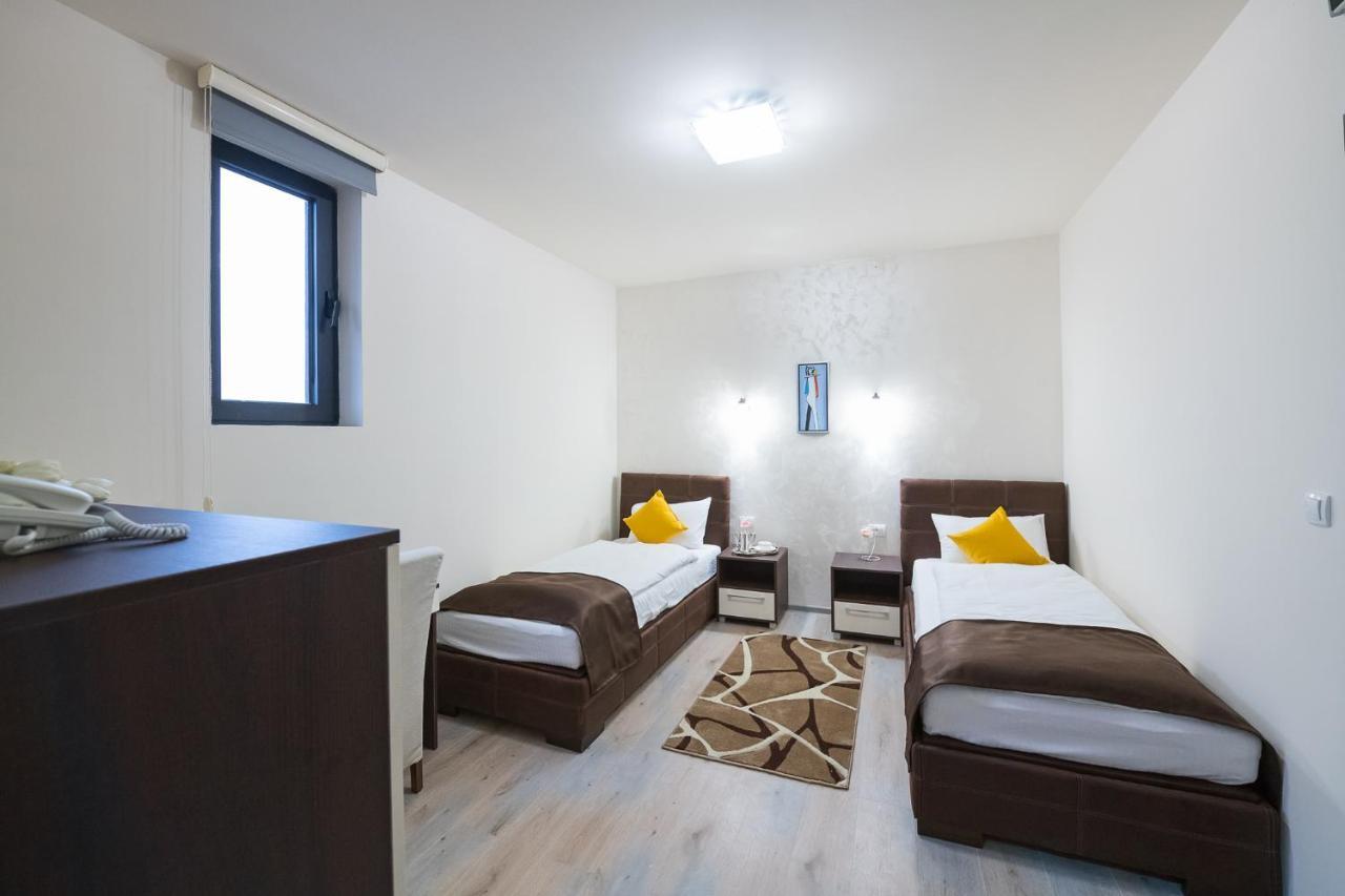 Garnet Hotel & Event Centar روما المظهر الخارجي الصورة