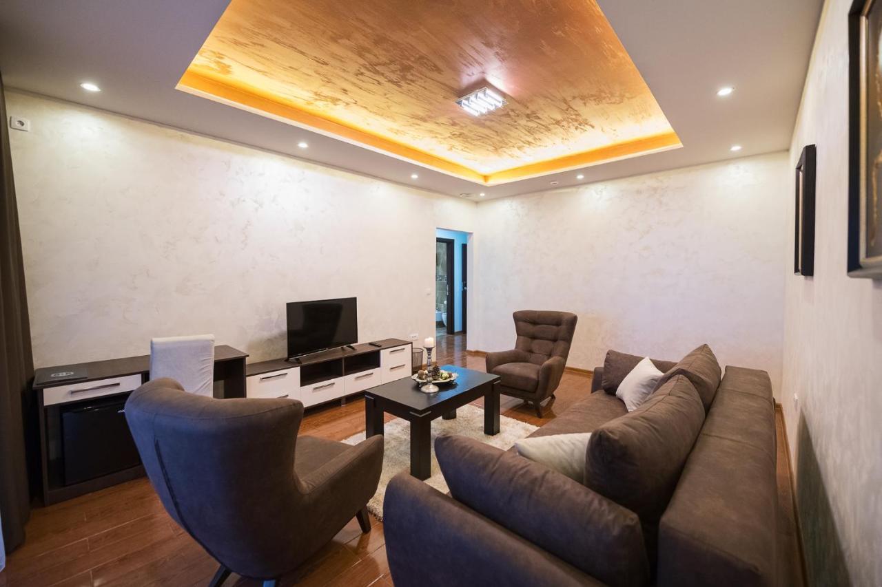 Garnet Hotel & Event Centar روما المظهر الخارجي الصورة