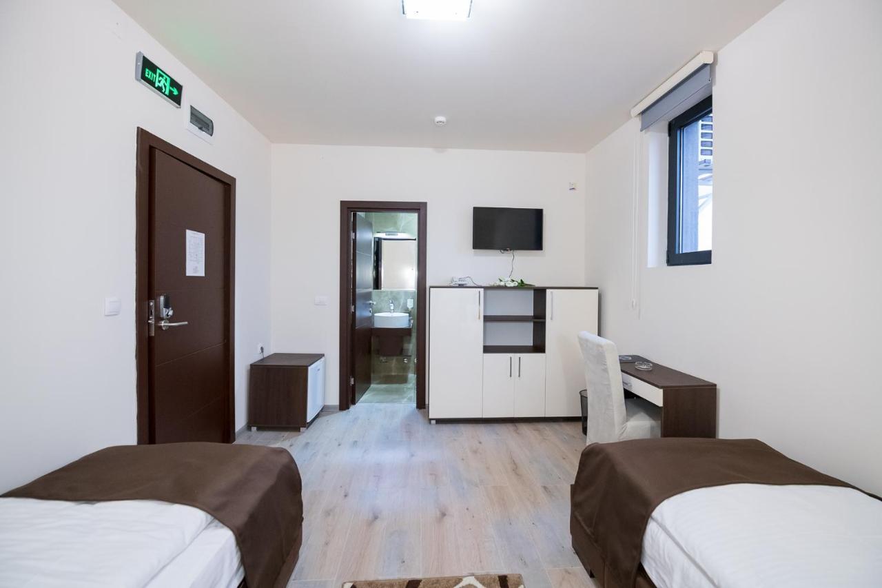Garnet Hotel & Event Centar روما المظهر الخارجي الصورة